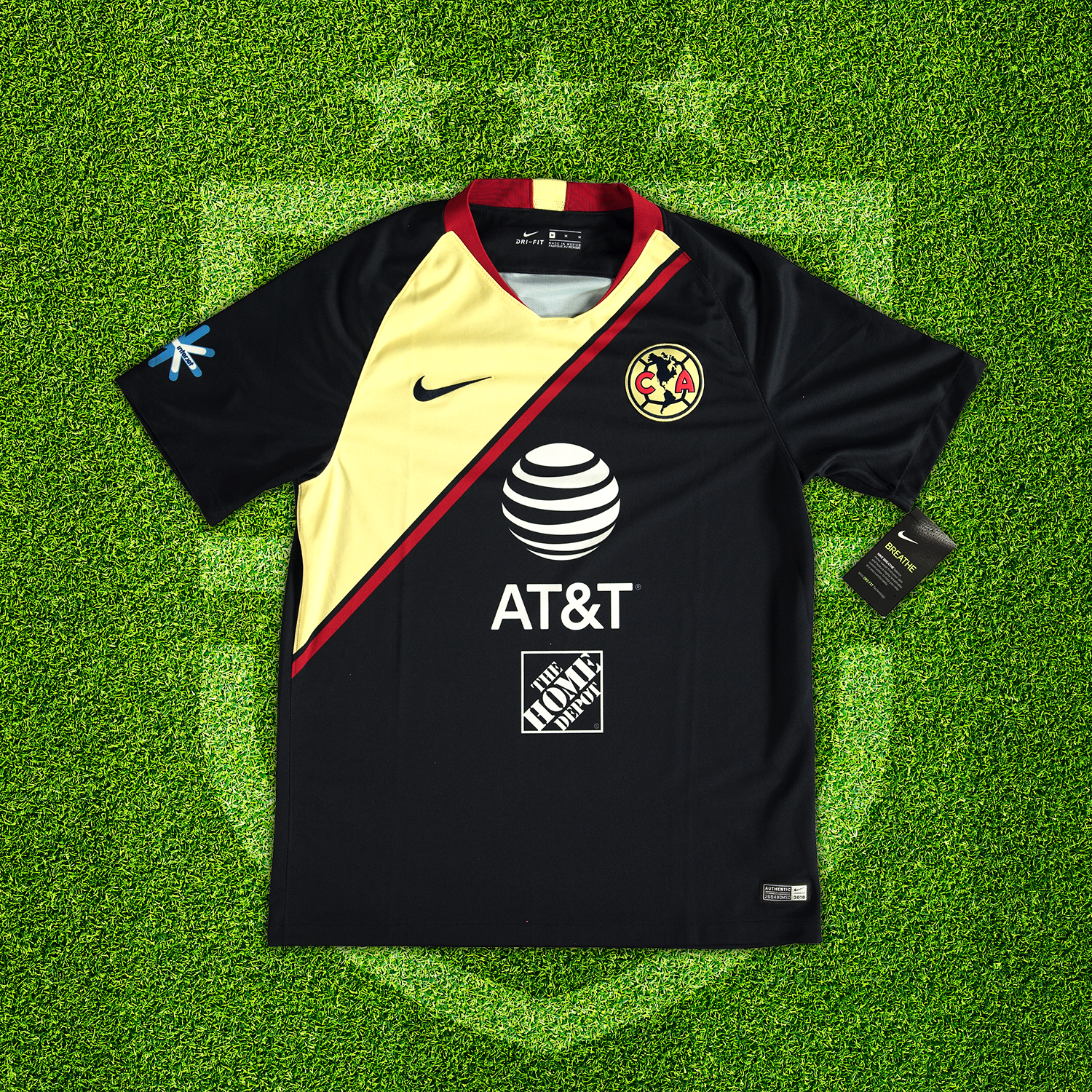 2018-19 Club América Away Shirt (M)