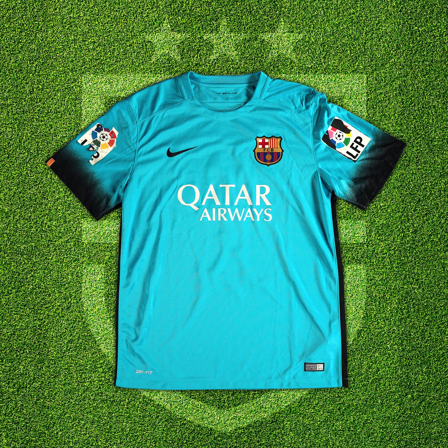 2015-16 FC Barcelona Third Shirt Suarez (L)