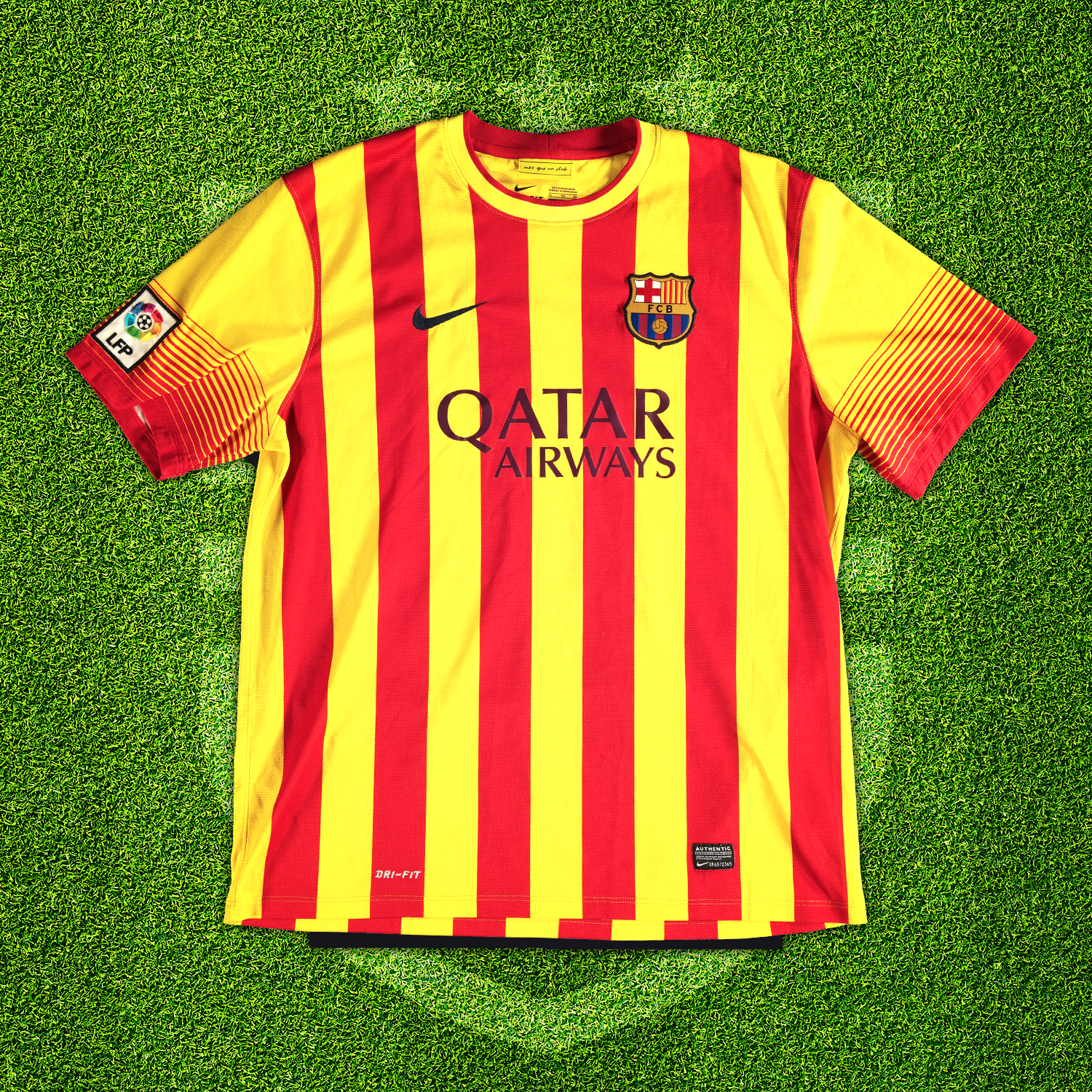 2014-15 FC Barcelona Away Shirt (XL)
